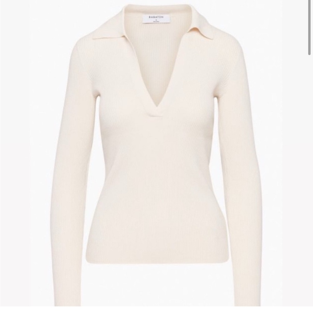 Aritzia Babaton Cream V-Neck Sweater long sleeve size small